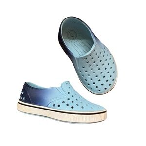 Native blue slip on shoes c6 (infants)
